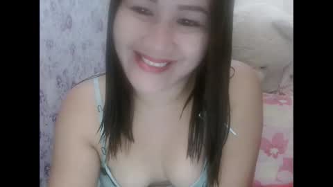 Snapshot of candyyonah03 chatting on February 18, 12:17 am candyyonah03 online show from February 18, 12:17 am