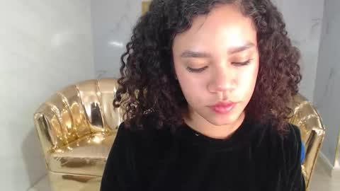 Snapshot of canela_s1 chatting on October 30, 8:20 pm canela_s1 online show from October 30, 8:20 pm