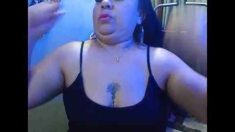 CanelaCollins online show from April 19, 2:22 am