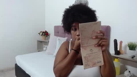 canelafierce online show from March 8, 2:30 pm