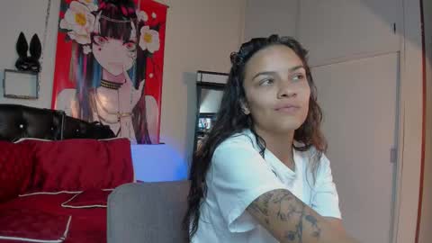 Snapshot of canelita_love221941 chatting on September 9, 7:24 pm canela online show from September 9, 7:24 pm