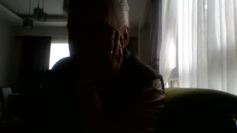 Snapshot of cankoksal1 chatting on October 5, 8:01 am cankoksal1 online show from October 5, 8:01 am