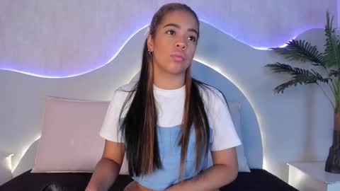 Snapshot of cannelasmith chatting on February 23, 6:16 pm cannelasmith online show from February 23, 6:16 pm