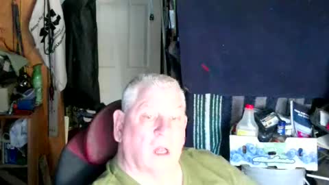 canoelicker69 online show from March 9, 6:56 pm