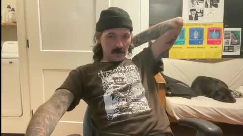 cantleavethehouse online show from February 19, 8:21 am