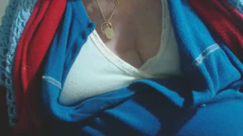 Cinzia  ex regina  online show from October 10, 3:00 pm