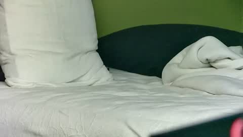 capricorne1965 online show from December 22, 2:30 am