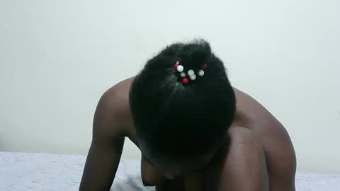 capril_sexy online show from April 9, 7:58 am
