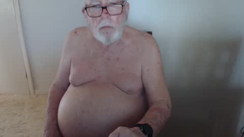 capt5105 online show from February 2, 9:13 pm