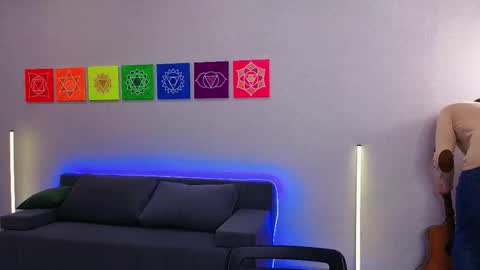 David online show from December 23, 6:11 am