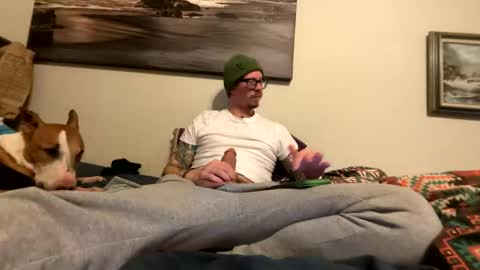 Snapshot of captaincumgun chatting on February 9, 1:42 am Captaincumgun online show from February 9, 1:42 am