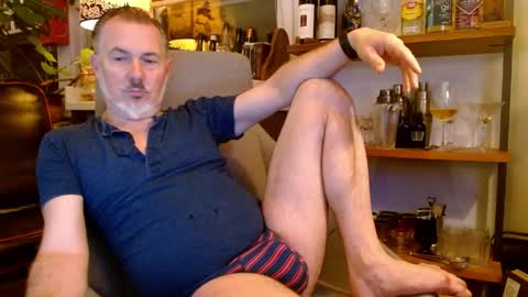 captian_rich online show from April 6, 1:47 am