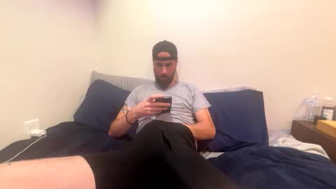 Snapshot of captnblackbeard chatting on December 29, 3:33 am captnblackbeard online show from December 29, 3:33 am
