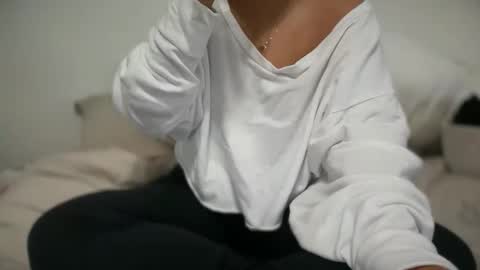 Cara Bou online show from March 5, 6:04 pm