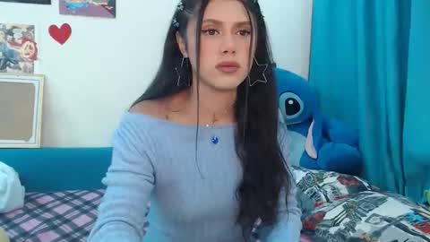 Snapshot of caramel_doll_ chatting on April 25, 1:52 am ing online show from April 25, 1:52 am
