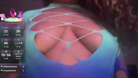 Snapshot of caramel_dreamq chatting on June 2, 4:03 am pretty hazel online show from June 2, 4:03 am