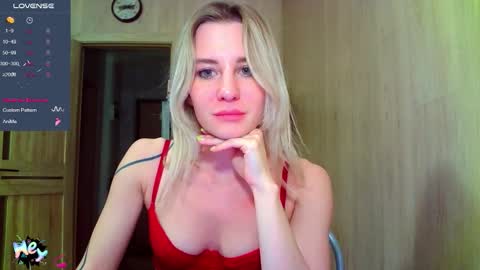 Snapshot of caramel_pie_ chatting on November 19, 9:59 pm caramel online show from November 19, 9:59 pm