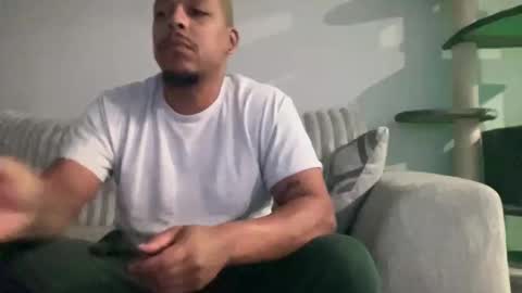 caramelizedzeus online show from October 20, 1:06 am