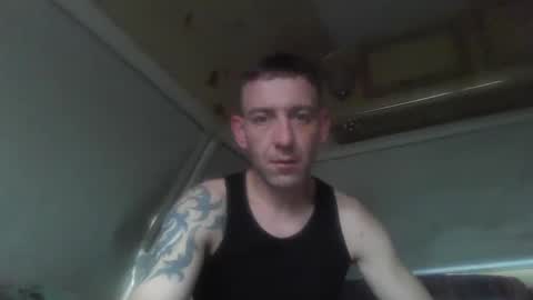 Snapshot of caravanboy2207 chatting on February 26, 9:41 am caravanboy2207 online show from February 26, 9:41 am