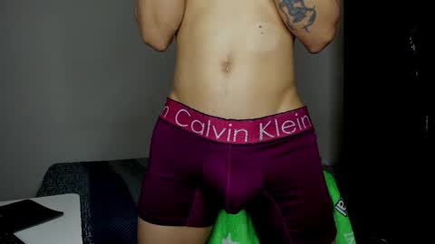 Carlos and Cristian  online show from February 3, 2:53 am