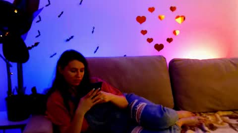 Mary online show from February 17, 7:37 am