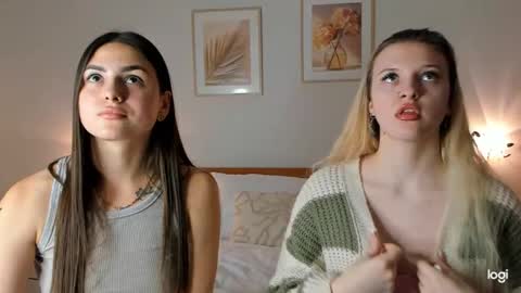 Snapshot of caressyourself chatting on January 9, 2:18 pm caressyourself online show from January 9, 2:18 pm