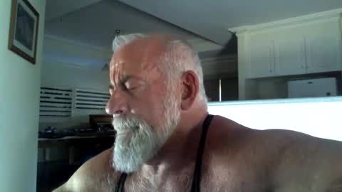 C A Rey online show from January 11, 3:00 am