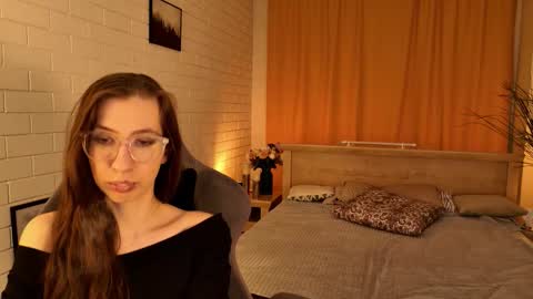 Snapshot of careyjonas chatting on March 4, 5:30 pm careyjonas online show from March 4, 5:30 pm