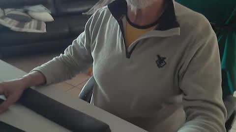 Snapshot of cargo69 chatting on March 22, 1:47 pm cargo69 online show from March 22, 1:47 pm