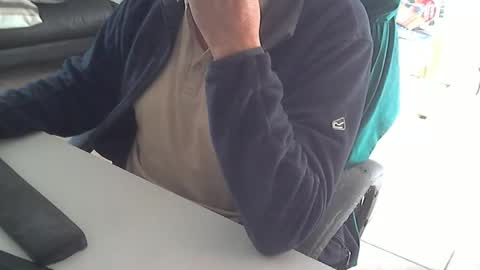 Snapshot of cargo69 chatting on May 4, 3:08 pm cargo69 online show from May 4, 3:08 pm