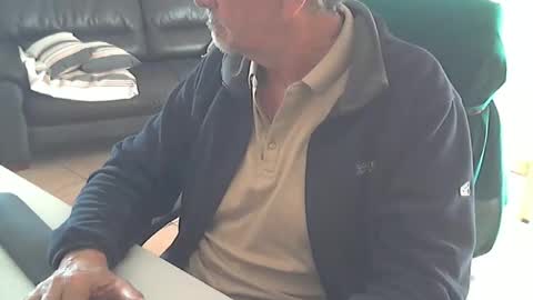 Snapshot of cargo69 chatting on May 10, 3:50 pm cargo69 online show from May 10, 3:50 pm