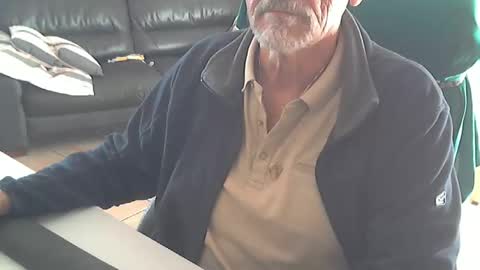 Snapshot of cargo69 chatting on May 13, 4:04 pm cargo69 online show from May 13, 4:04 pm