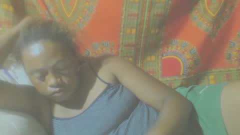 carinesexy69 online show from December 2, 5:59 pm