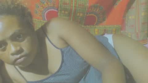 carinesexy69 online show from December 3, 3:20 am