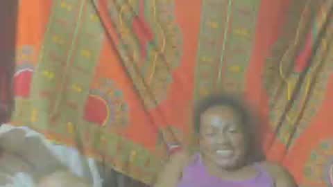 carinesexy69 online show from December 4, 6:39 pm