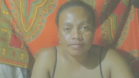 carinesexy69 online show from December 11, 6:52 pm