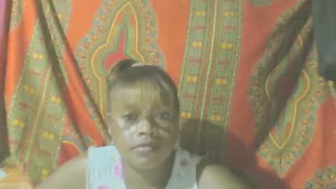 carinesexy69 online show from December 14, 1:28 am