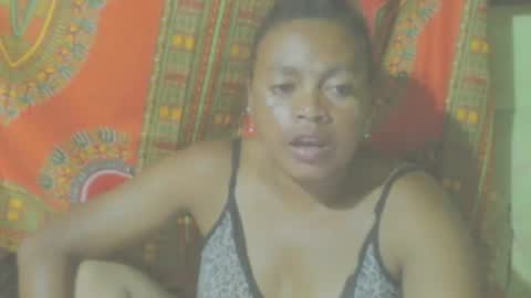 carinesexy69 online show from December 23, 6:16 pm
