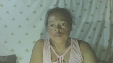 carinesexy69 online show from February 12, 11:55 pm