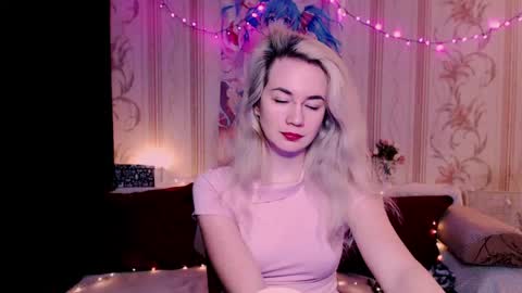 Carin online show from April 12, 5:40 pm