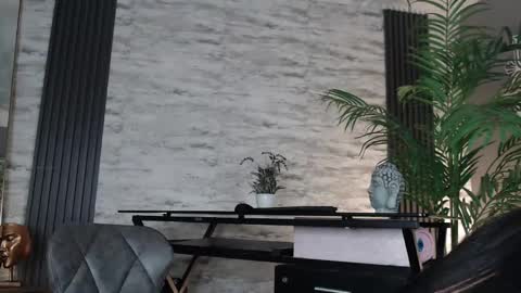 Snapshot of carla_parissii chatting on February 15, 4:56 pm Carla online show from February 15, 4:56 pm
