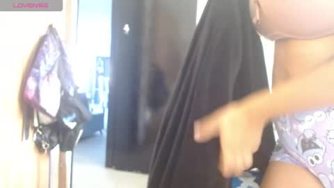 carlandelli1 online show from February 3, 1:05 pm