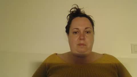 Snapshot of carlaruth chatting on February 6, 5:05 pm Carlaruth online show from February 6, 5:05 pm