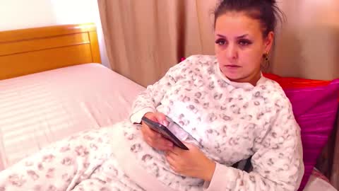 carlasweet00 online show from February 19, 7:37 am