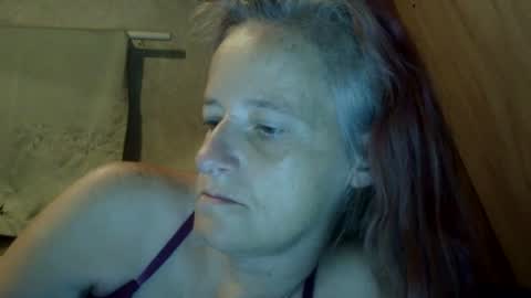 carleeswoman08 online show from October 7, 11:18 am