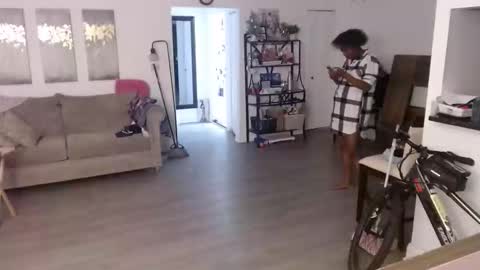 Snapshot of carliecreams chatting on September 26, 12:47 am Carlie online show from September 26, 12:47 am