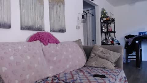 Carlie online show from March 5, 3:08 pm