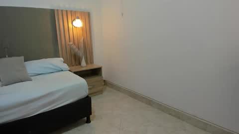 Snapshot of carlina_15 chatting on November 22, 12:15 pm C A R L I N A online show from November 22, 12:15 pm