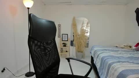 master online show from February 23, 6:27 pm