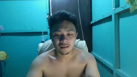 Snapshot of carlo_loverboy chatting on December 16, 7:00 pm carlo_loverboy online show from December 16, 7:00 pm